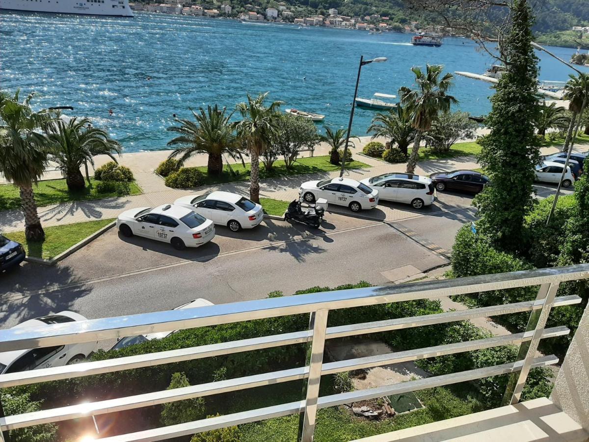 Apartamento Luxury Flat With Amazing View Ines Kotor Exterior foto